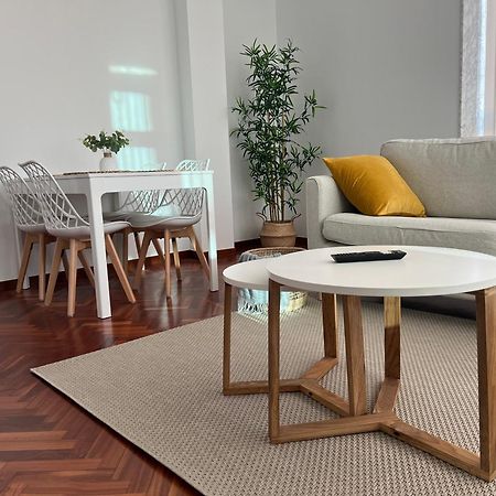 Abaleen Apartamento Sigueiro Luaran gambar